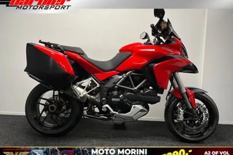Ducati MULTISTRADA 1200 S Touring (2015)