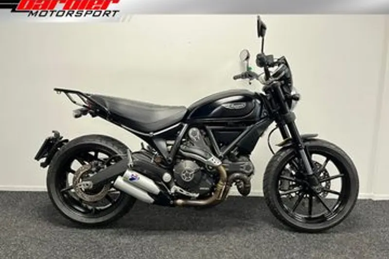 Ducati Scrambler Full Throttle (2015)