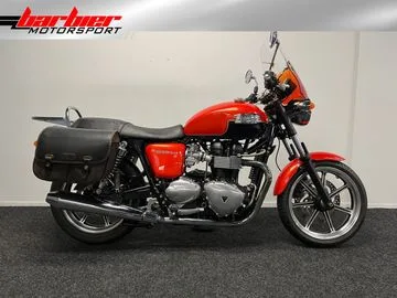 Triumph Bonneville SE (2012) — foto 1