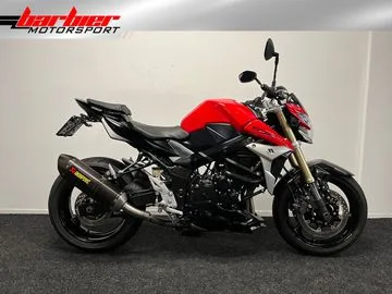 Suzuki GSR750 (2011) — foto 1