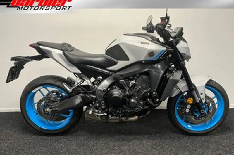 Yamaha MT-09 Y-AMT (2025)