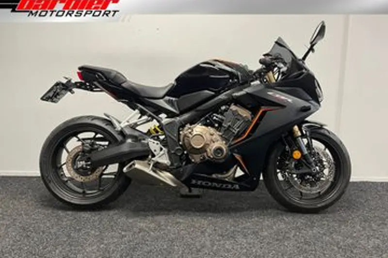 Honda CBR650R (2022)