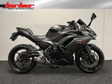 Kawasaki Ninja 650 (2022) — foto 1