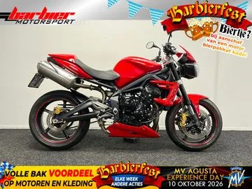 Triumph Street Triple 675 R (2011) — foto 1