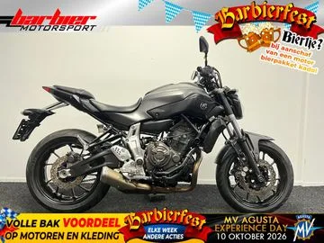 Yamaha MT-07 (2015) — foto 1