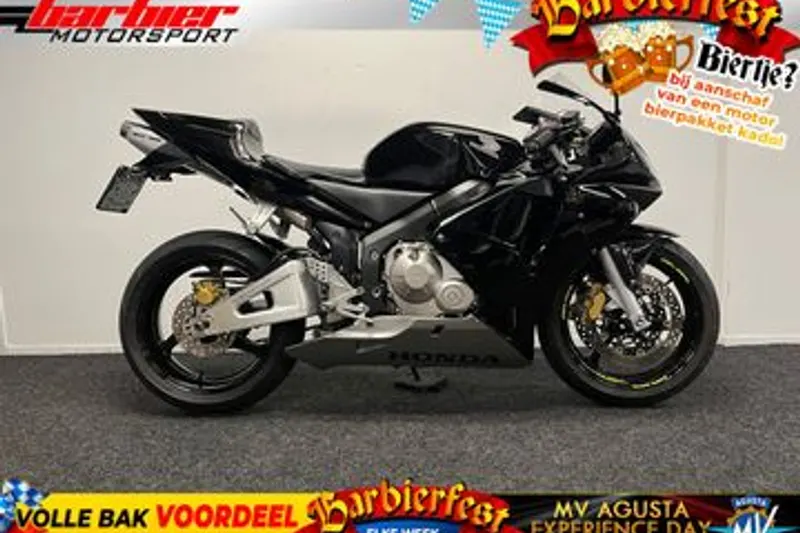 Honda CBR 600 RR (2003)