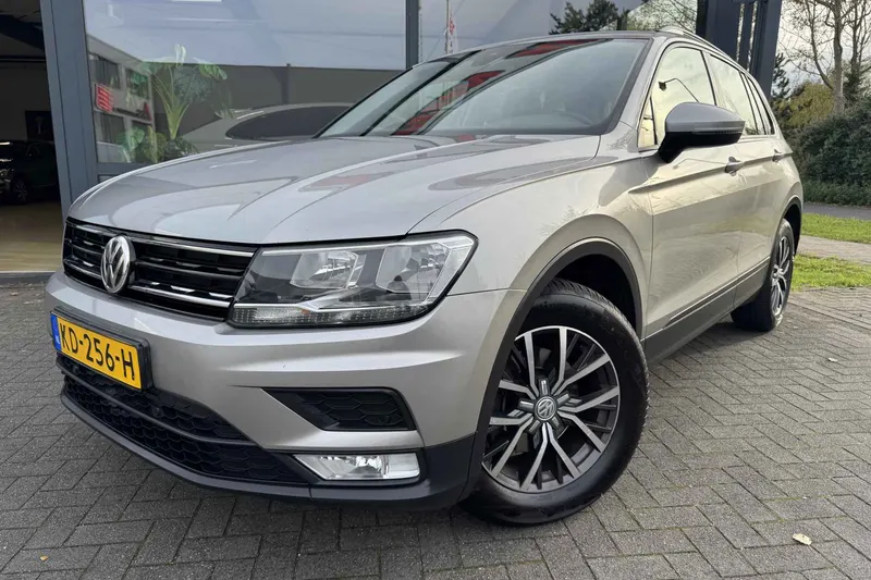 Volkswagen Tiguan (2016)