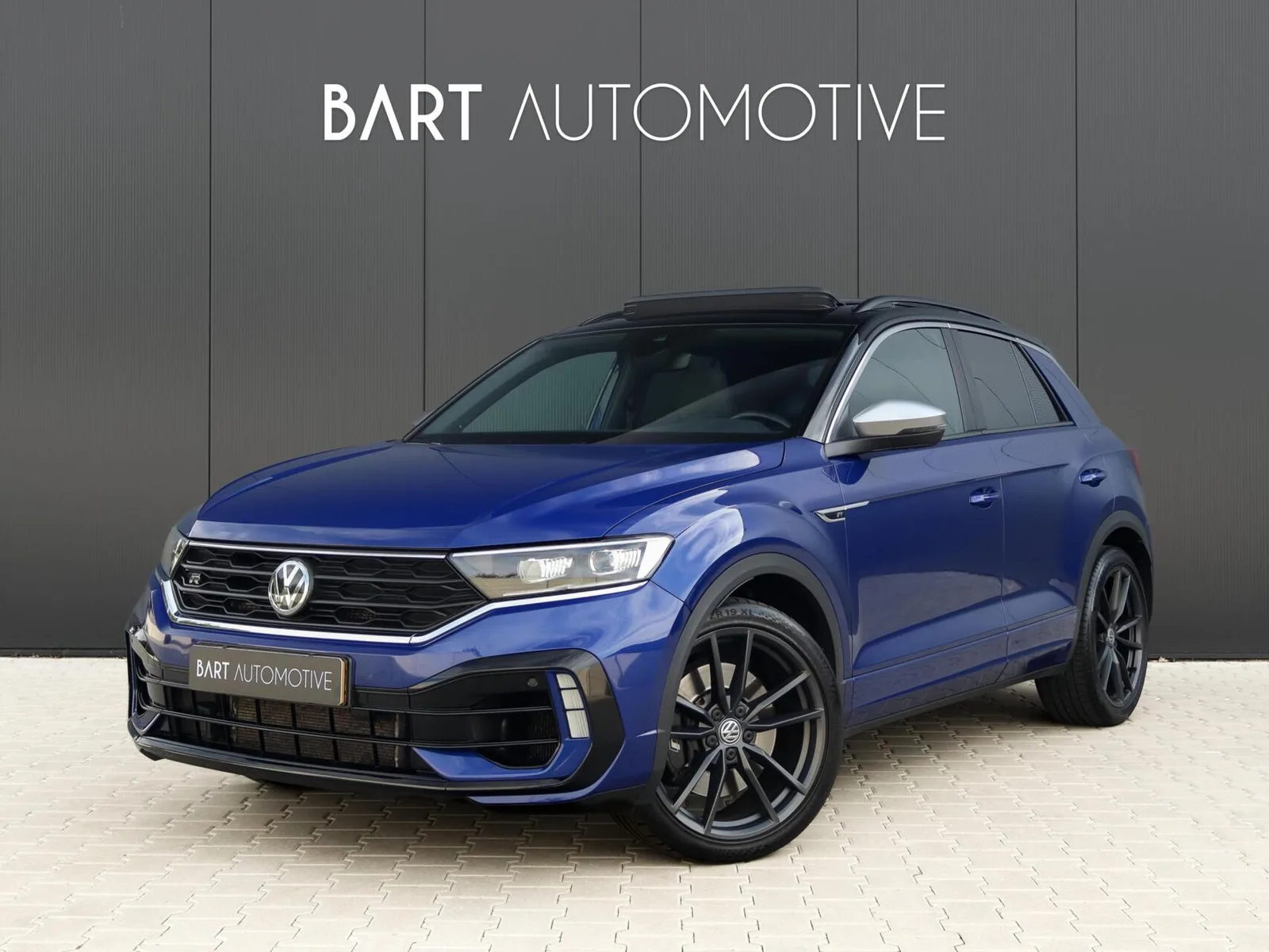 Volkswagen T-Roc (2019) — foto 1