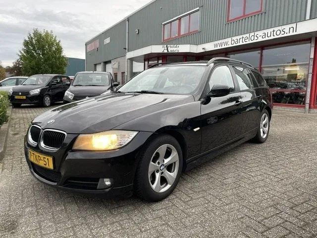 BMW 3-Serie (2010) — foto 1