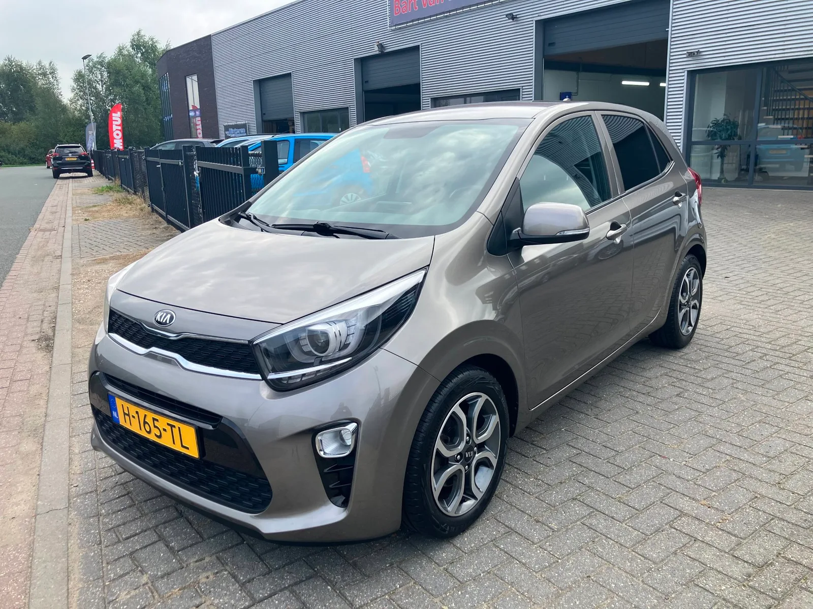 Kia Picanto (2020) — foto 1