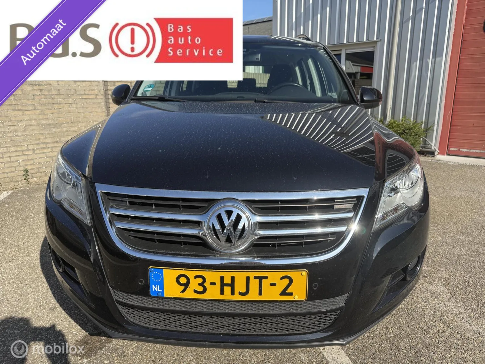 Volkswagen Tiguan (2009) — foto 1