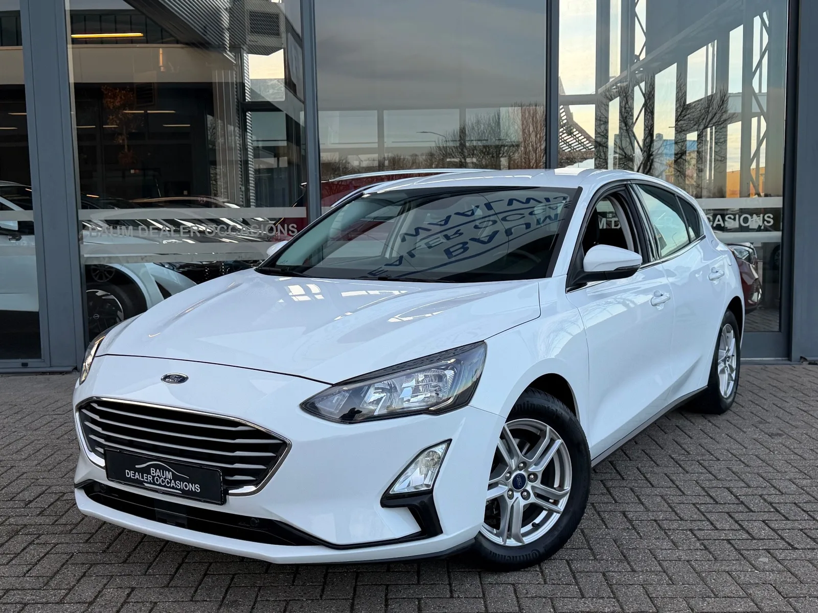 Ford Focus (2022) — foto 1