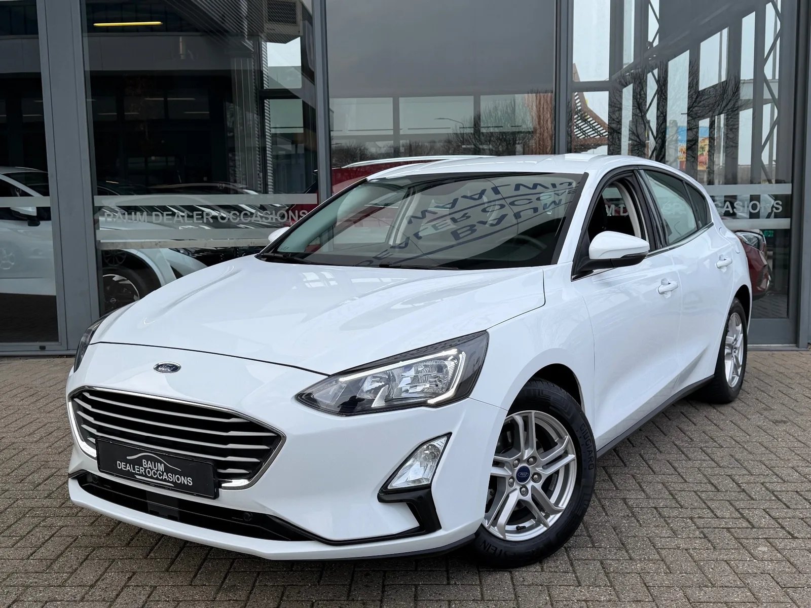 Ford Focus (2022) — foto 1