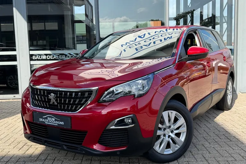 Peugeot 5008 (2020)