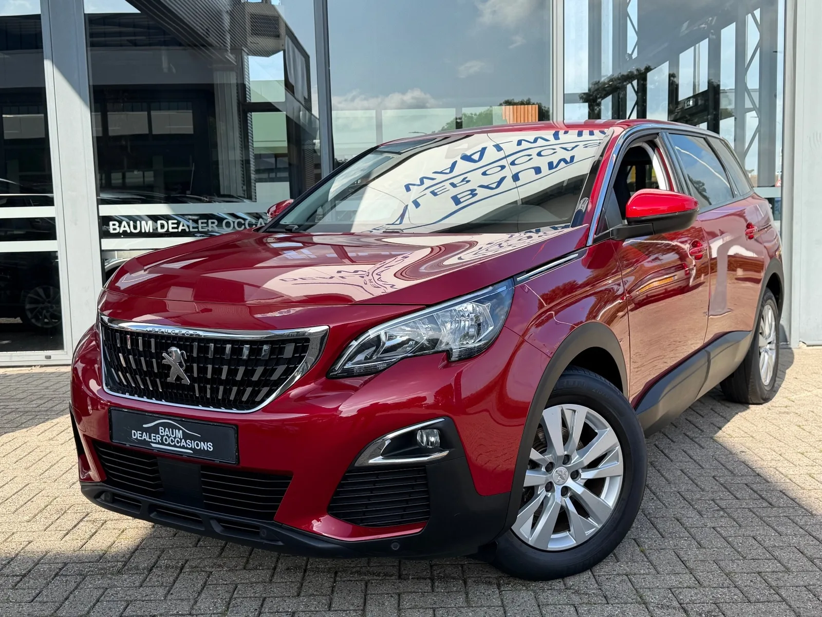 Peugeot 5008 (2020) — foto 1