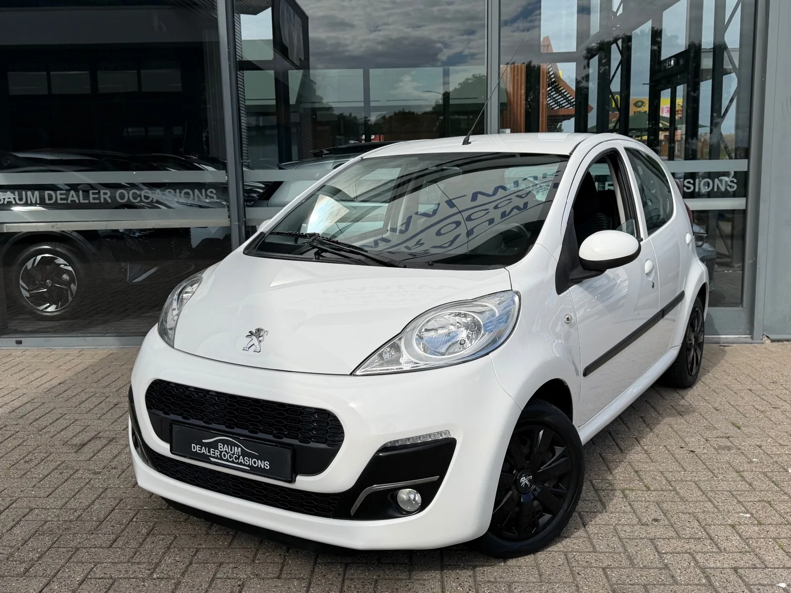 Peugeot 107 (2012) — foto 1