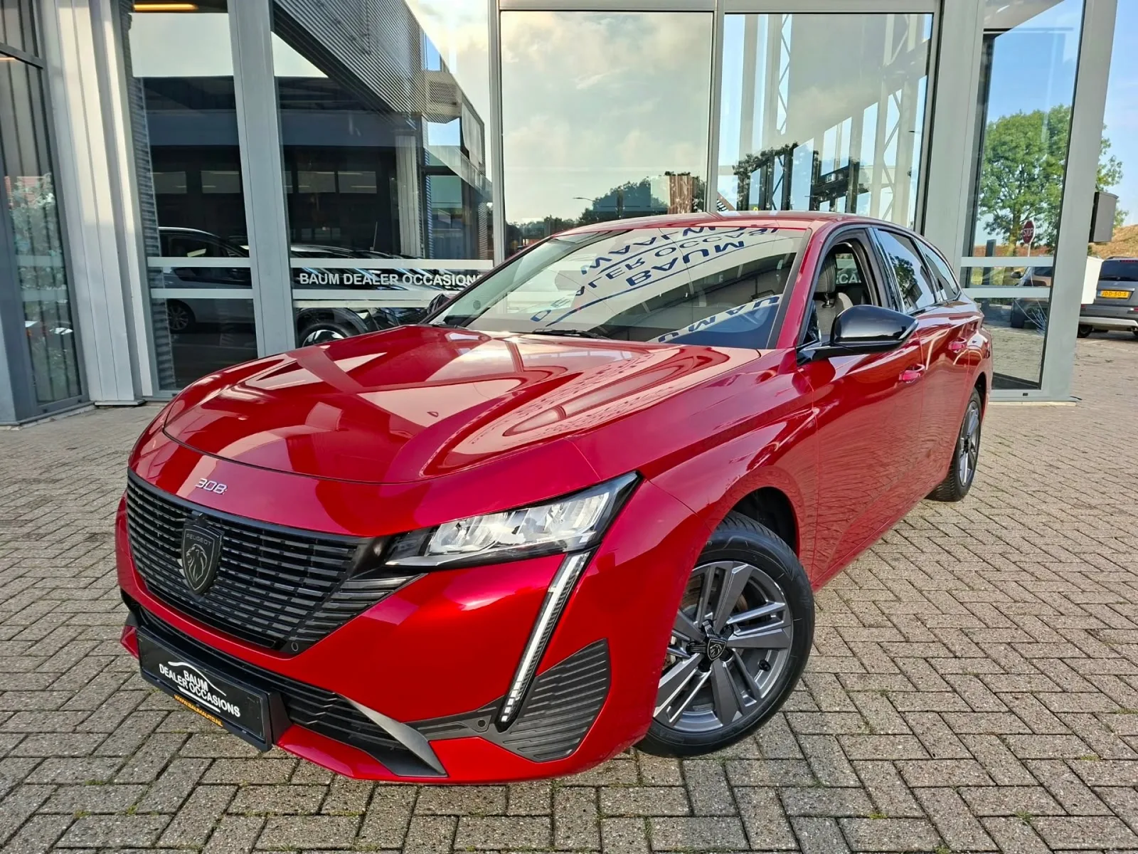Peugeot 308 (2024) — foto 1