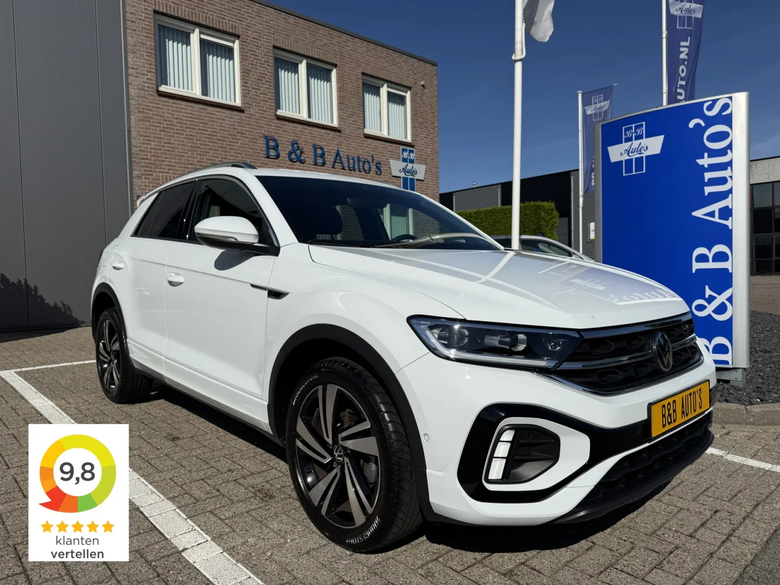 Volkswagen T-Roc (2025) — foto 1