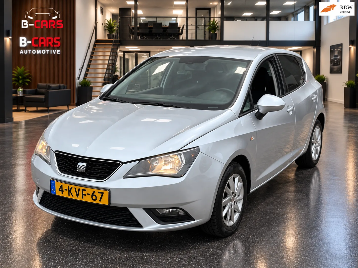 SEAT Ibiza (2014) — foto 1