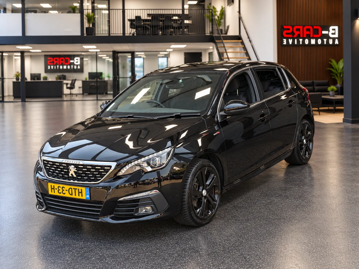 Peugeot 308 (2018) — foto 1