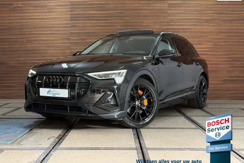 Audi e-tron (2023)