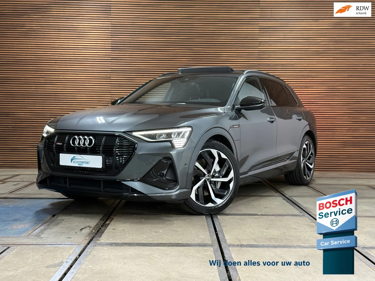 Audi e-tron (2021) — foto 1