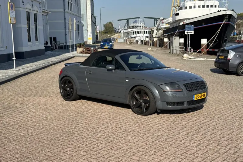 Audi TT (2000)