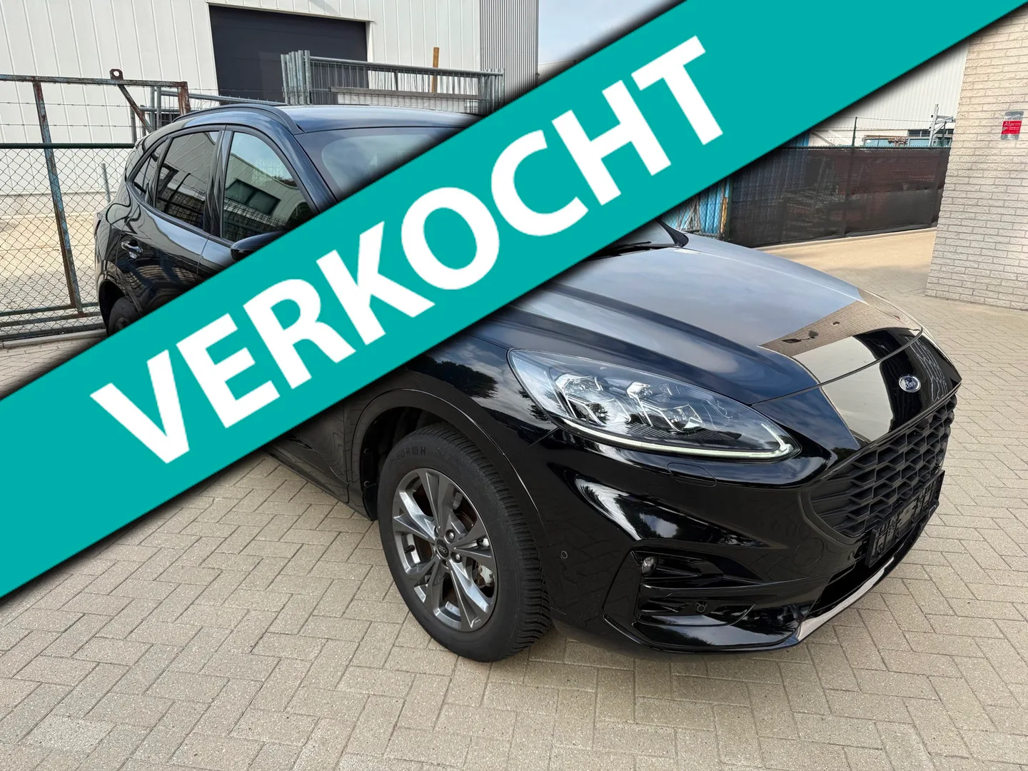 Ford Kuga (2023) — foto 1