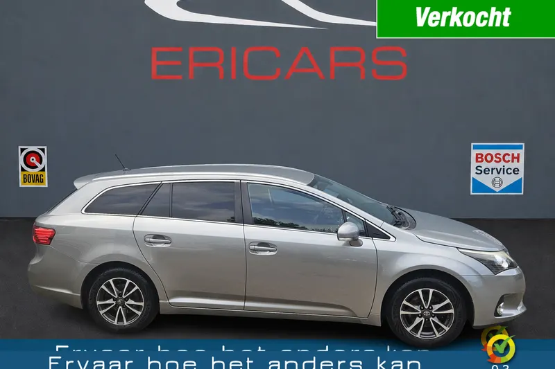 Toyota Avensis (2012)