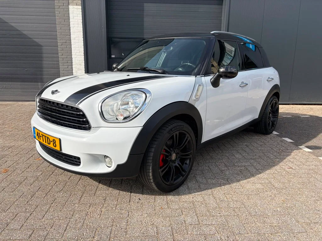 MINI Countryman (2011) — foto 1
