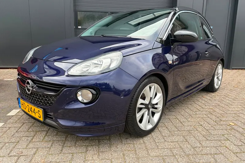 Opel Adam (2015)