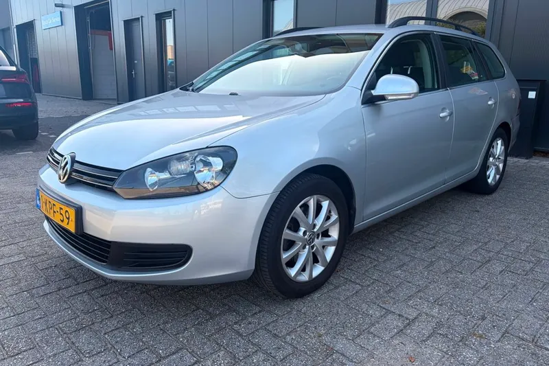 Volkswagen Golf (2013)