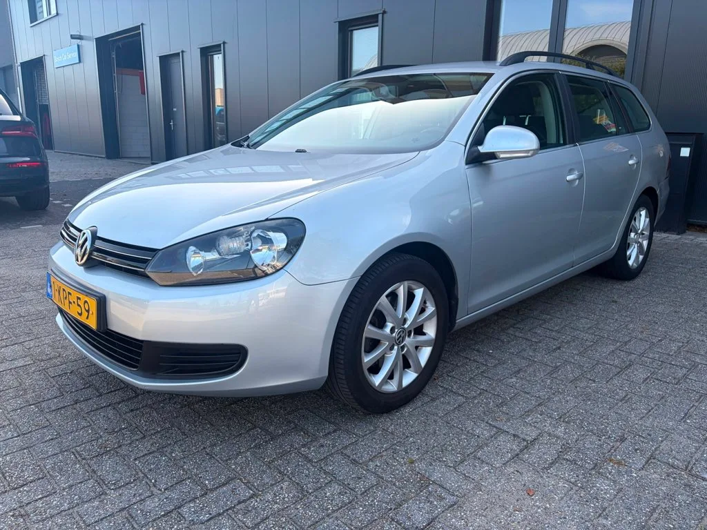Volkswagen Golf (2013) — foto 1