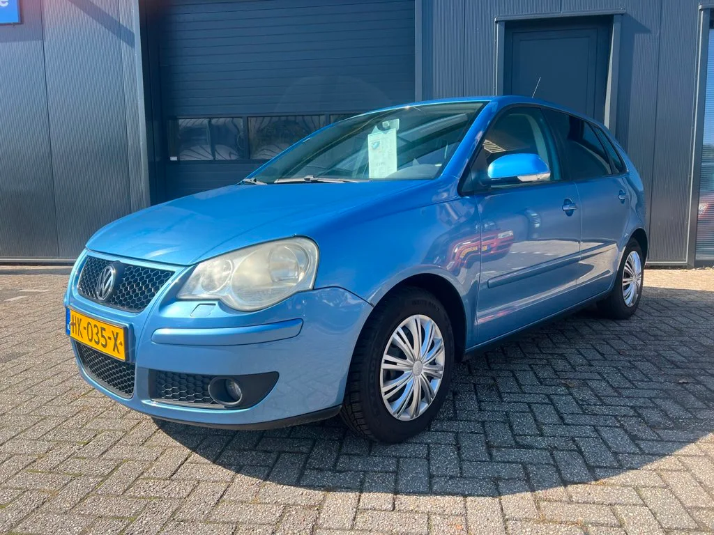 Volkswagen Polo (2007) — foto 1