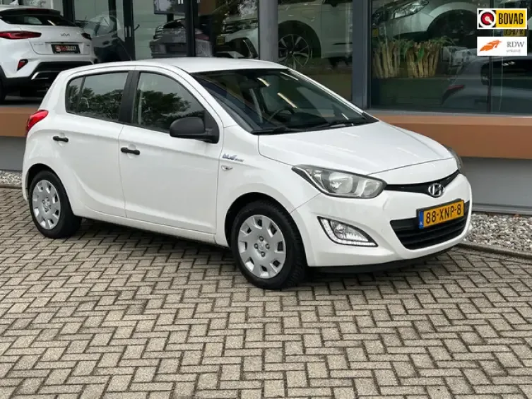 Hyundai i20 (2012) — foto 1