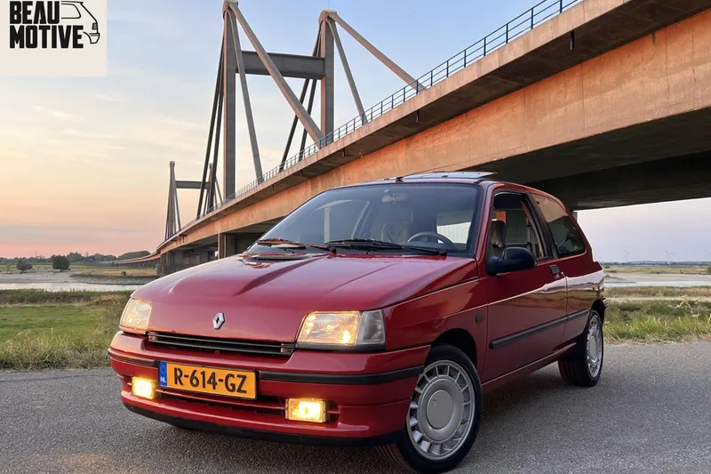 Renault Clio (1992)