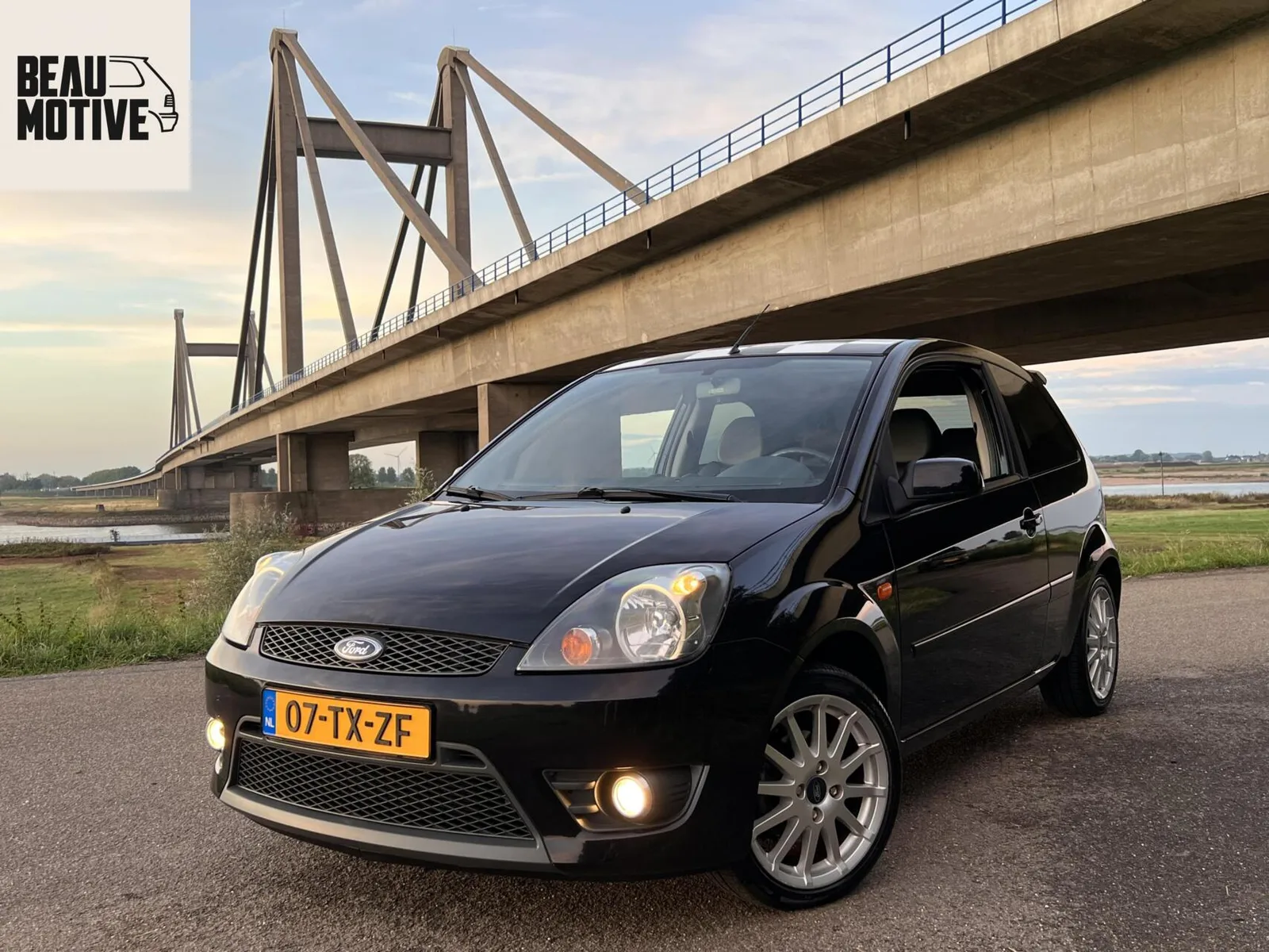 Ford Fiesta (2007) — foto 1