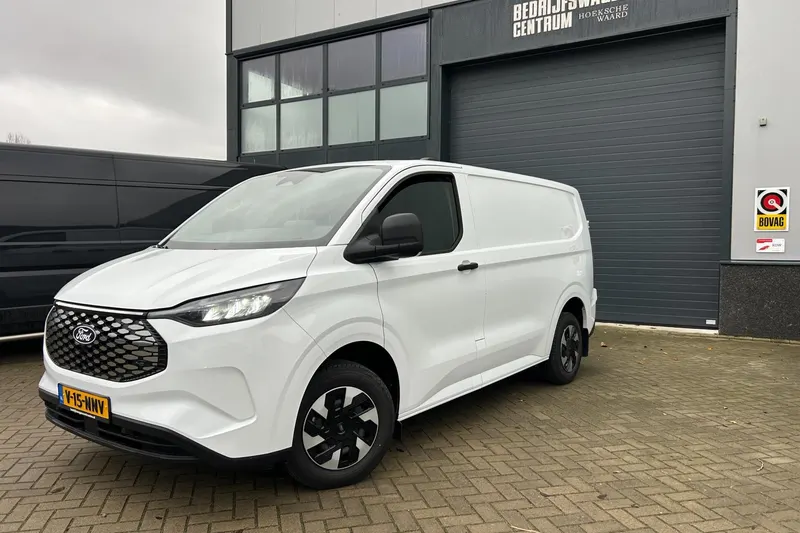Ford E-Transit Custom (2025)