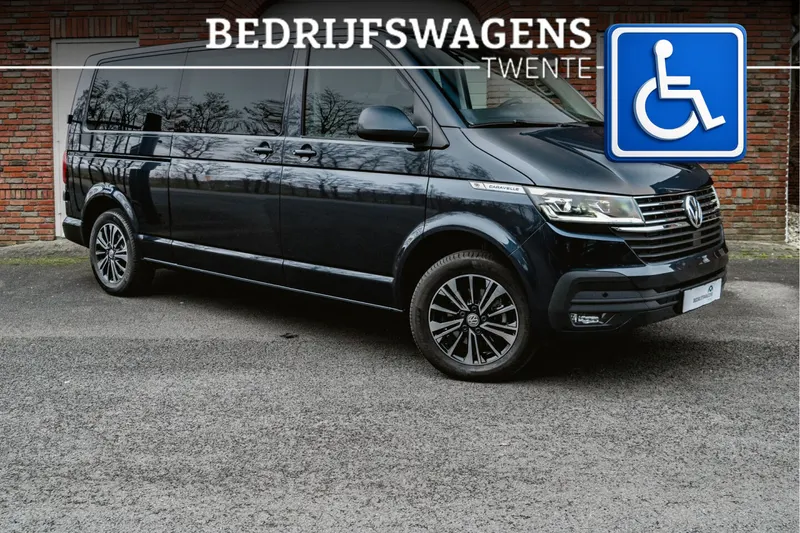 Volkswagen Caravelle (2023)