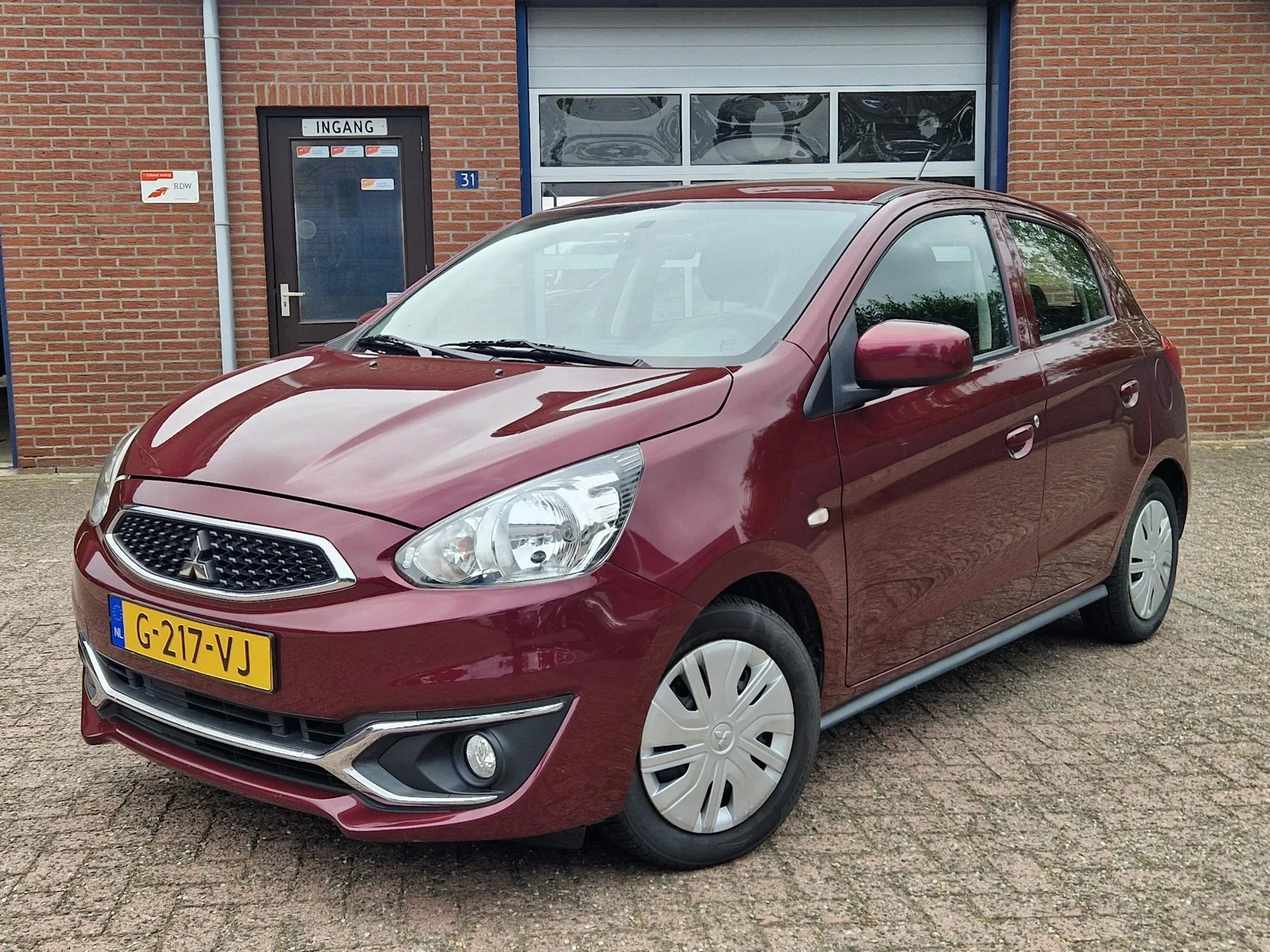 Mitsubishi Space Star (2019) — foto 1