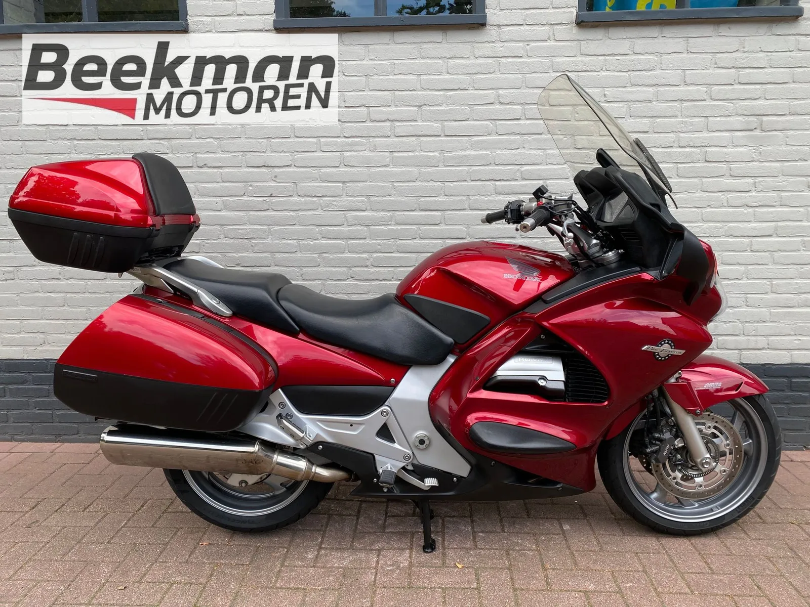 Honda ST 1300 PAN European (2015) — foto 1