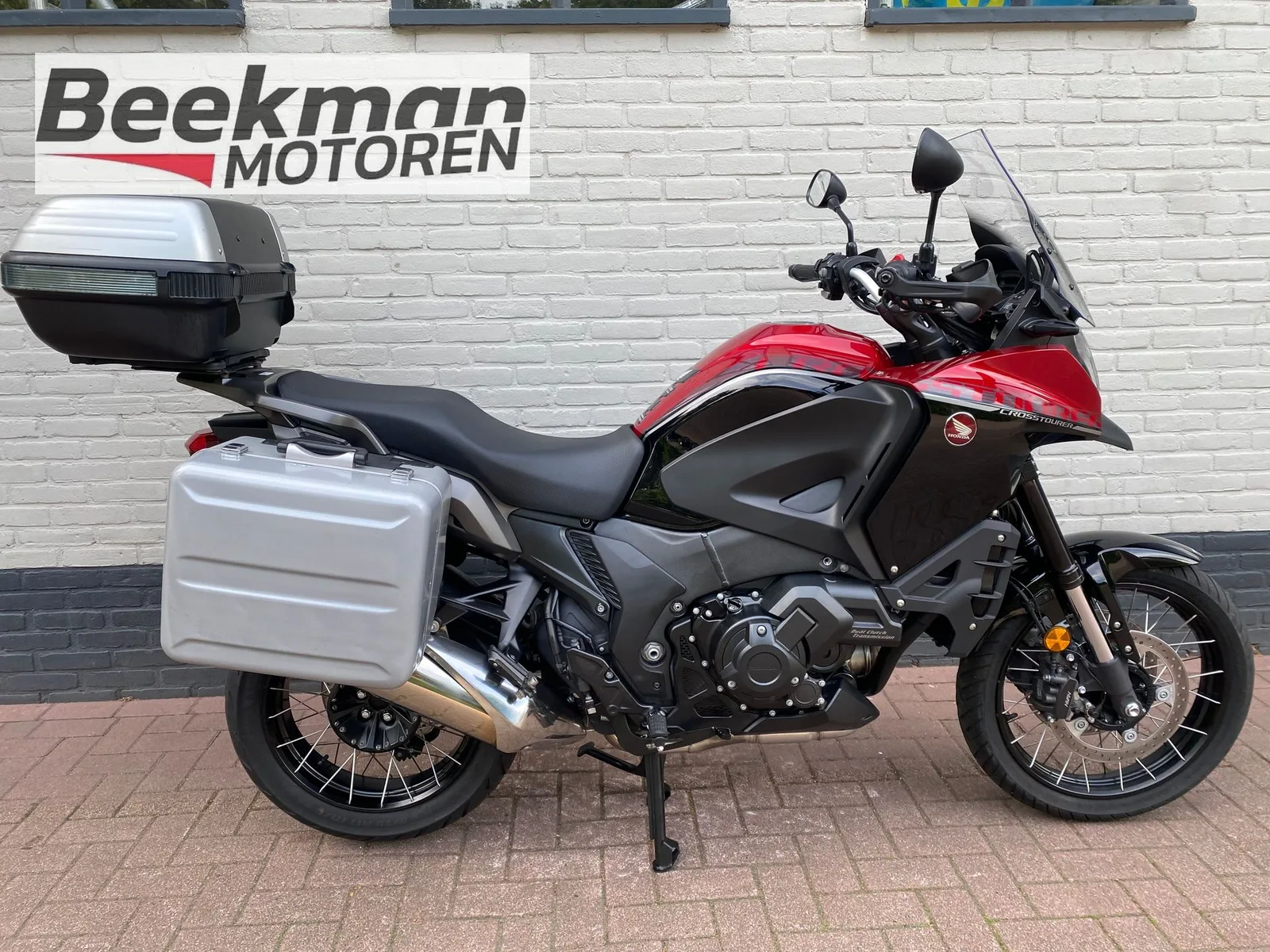 Honda VFR 1200 X Crosstourer (2016) — foto 1