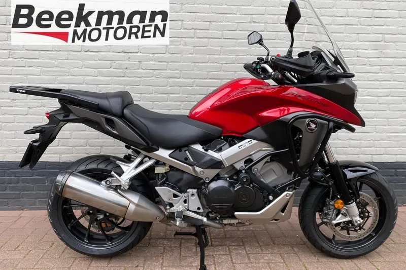 Honda VFR 800 X Crossrunner (2015)