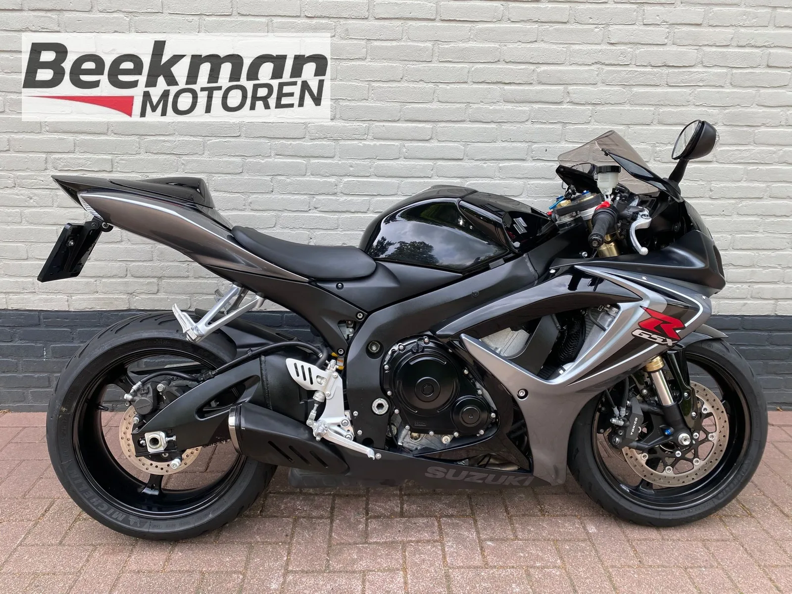 Suzuki GSX-R600 (2006) — foto 1
