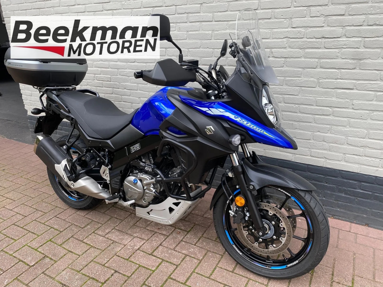 Suzuki V-Strom (2022) — foto 1
