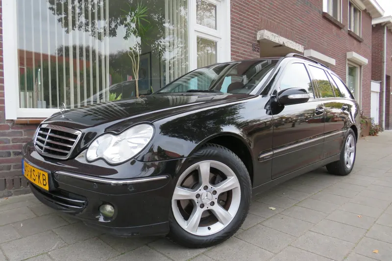 Mercedes-Benz MB (2007)