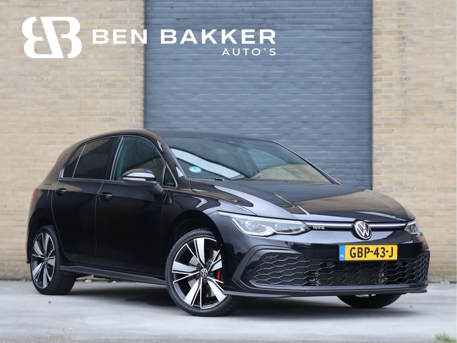 Volkswagen Golf (2022) — foto 1