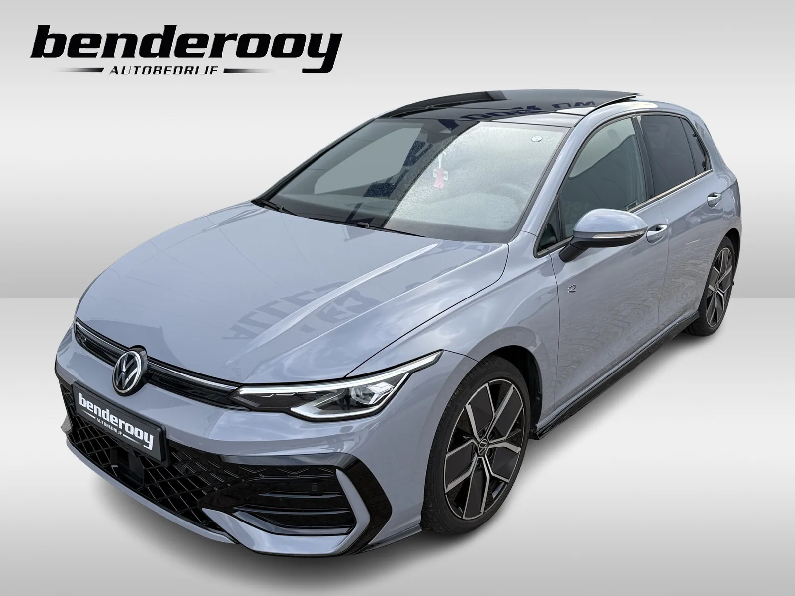 Volkswagen Golf (2024) — foto 1