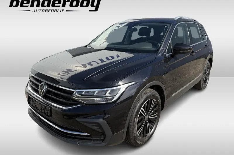 Volkswagen Tiguan (2021)