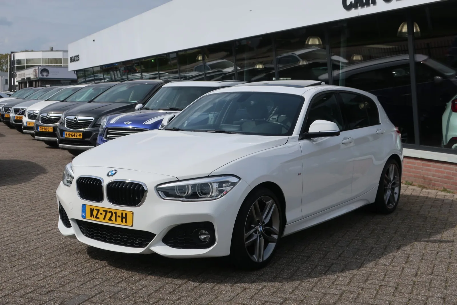 BMW 1-Serie (2017) — foto 1